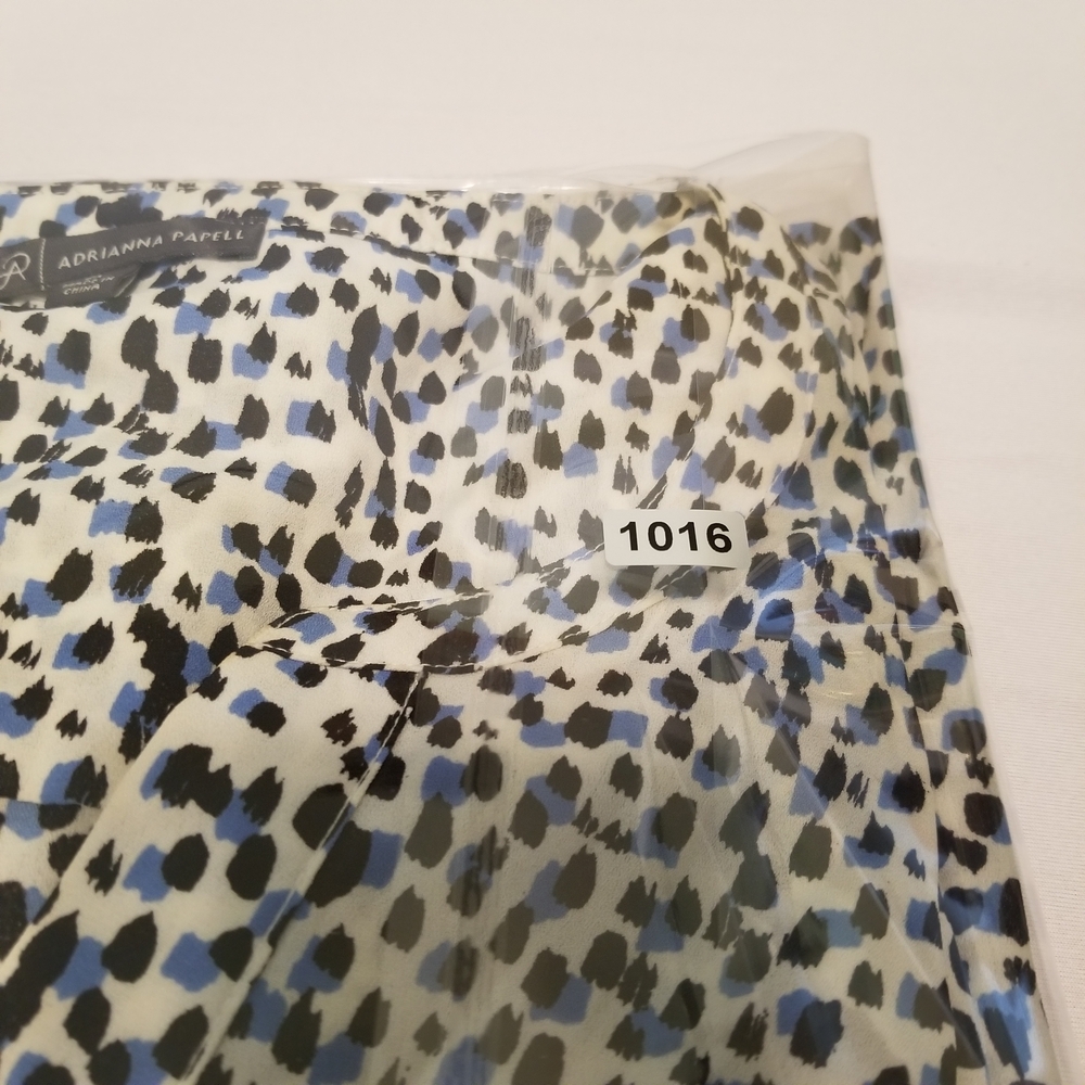 Adrianna Papell V Neck Long Sleeve Size 2X White/Black/Blue Pattern - Picture 6 of 12